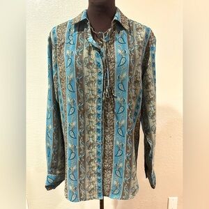 Vintage Wrangler Blue and Brown Paisley Pearl
Snap Shirt M